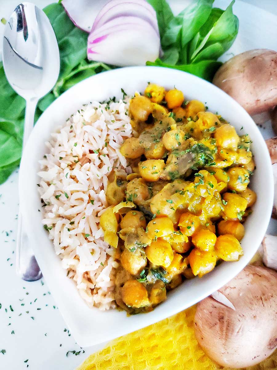 Curry Chickpea Recipe Feature Image